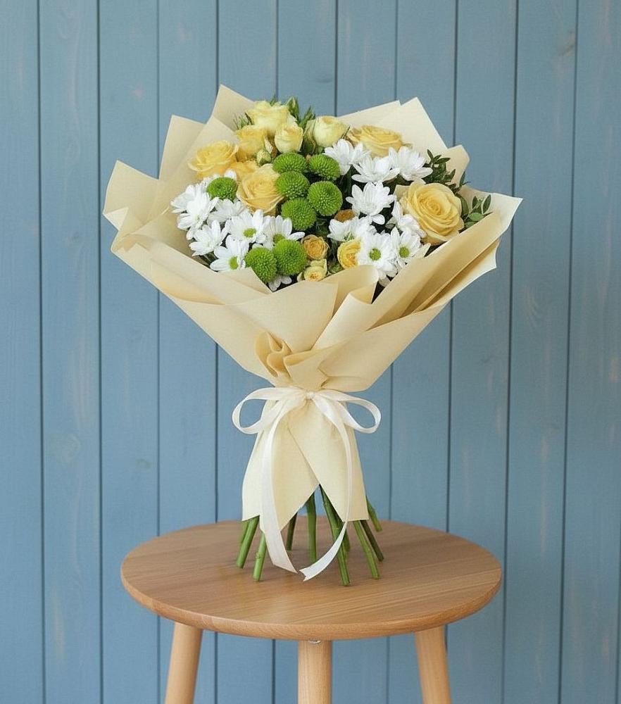 Букет цветов из: Хризантемы и Розы в Тонкино