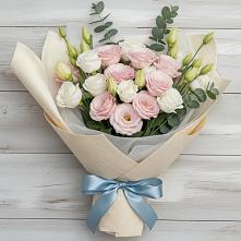 Букет цветов из:  Лизиантусы в Тонкино