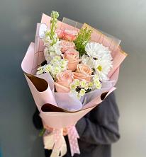 Букет цветов из:  Хризантемы и Розы в Тонкино