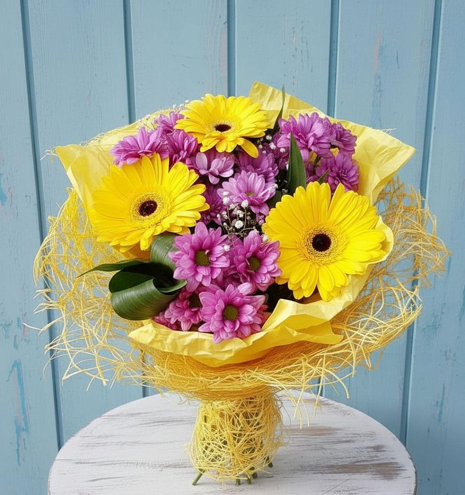 Букет цветов из: Хризантемы и Герберы в Тонкино