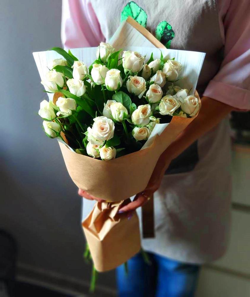 Букет цветов из: Розы в Тонкино
