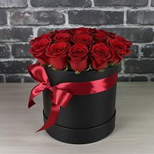 Цветочная композиция из Розы в шляпной коробке #REPLACE_PRED# Тонкино