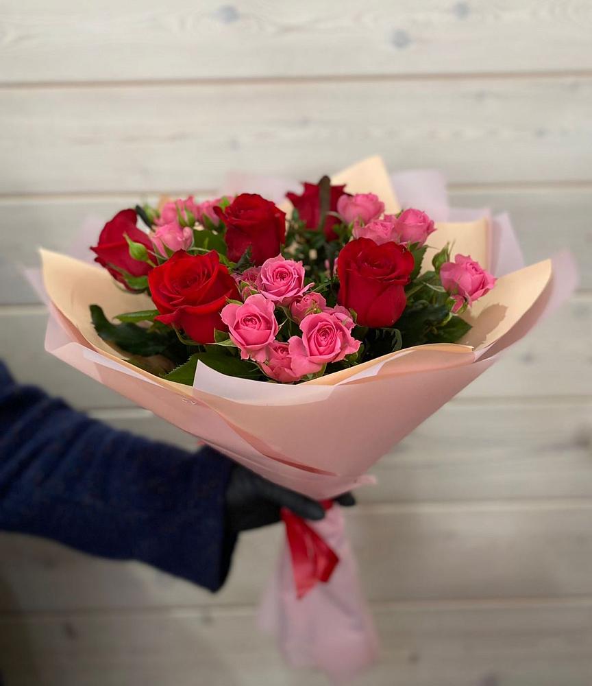 Букет цветов из: Розы в Тонкино
