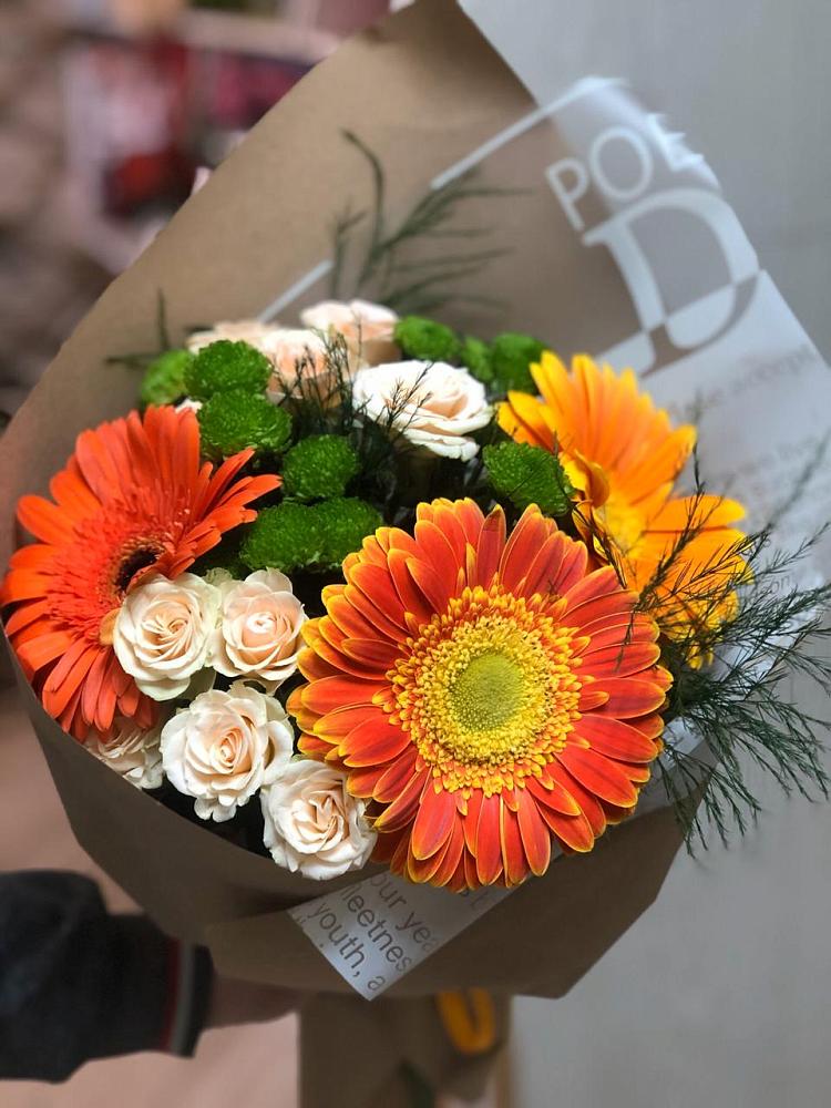 Букет цветов из: Герберы, Хризантемы и Розы в Тонкино